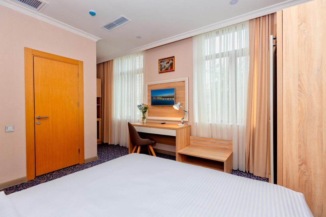Metro City Hotel 바쿠 외부 사진